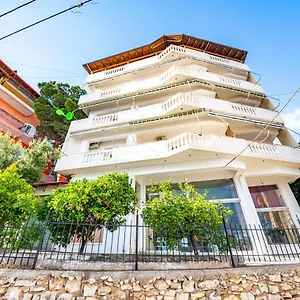 Ideal ** Saranda