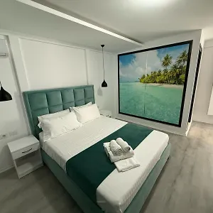 Hotel Aloha